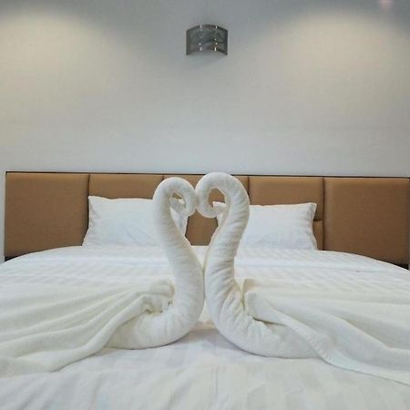 The Phant Hotel Сурин Экстерьер фото