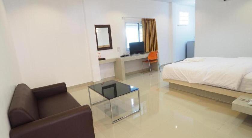 The Phant Hotel Сурин Экстерьер фото